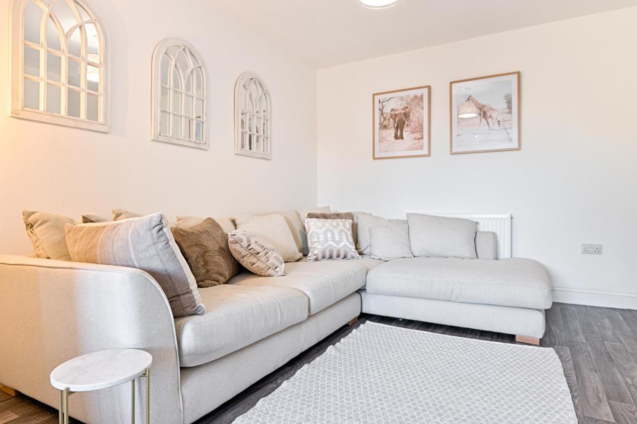 The Glenroy - Tv In Every Bedroom! Swansea Bagian luar foto